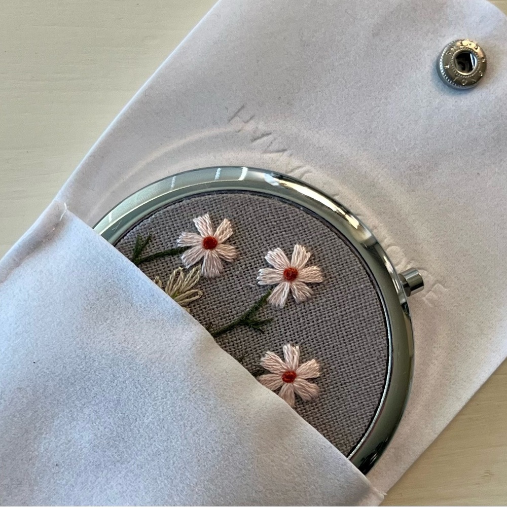 Floral Embroidered Compact Mirror - Picture 3 of 3